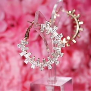 Small pretty studded hoops